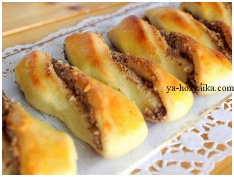 Вертуны с ореховой начинкой