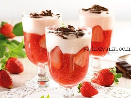 Быстрый десерт с клубникой