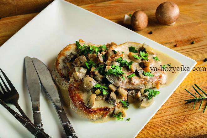 Свиная корейка с грибами