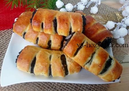 Дрожжевые гребешки с маком