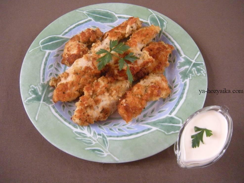 Куриные кусочки в крекерах